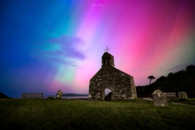 Cwm Yr Eglwys Aurora