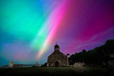 Cwm Yr Eglwys Aurora