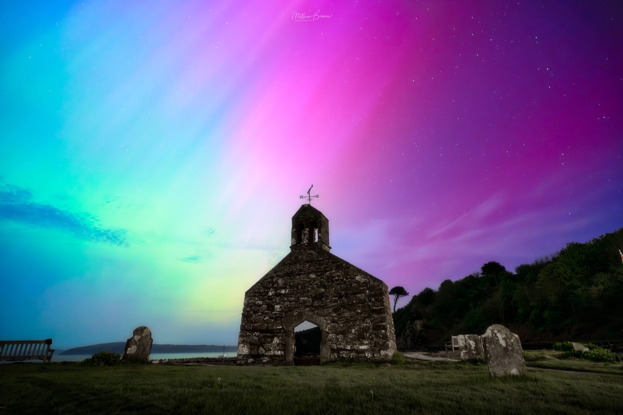 Cwm Yr Eglwys Aurora
